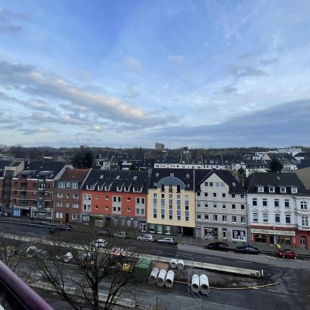 Grosse 3-Zimmer Wohnung, Zentrale Lage. Mülheim an der Ruhr Екстериор снимка