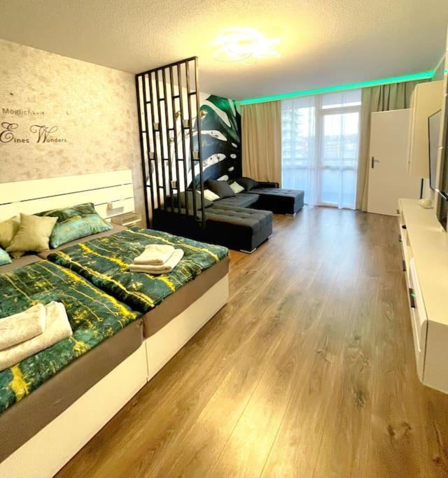 Grosse 3-Zimmer Wohnung, Zentrale Lage. Mülheim an der Ruhr Екстериор снимка