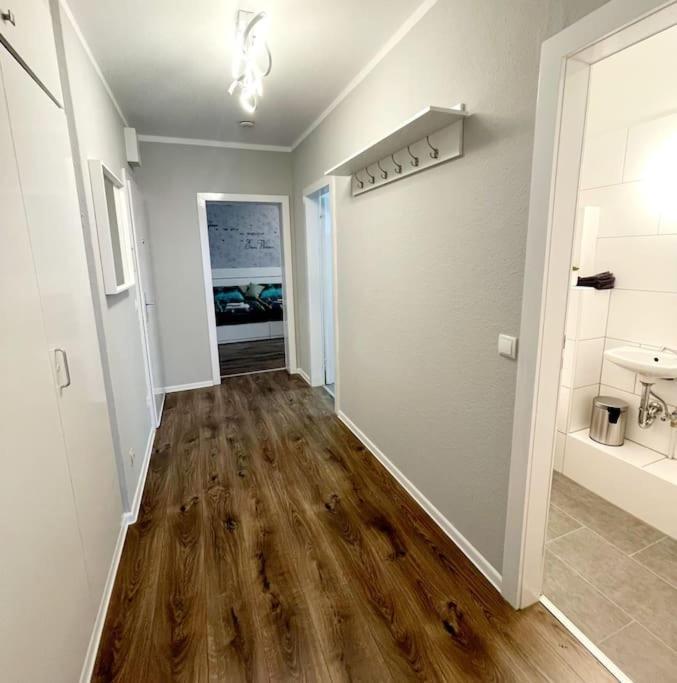 Grosse 3-Zimmer Wohnung, Zentrale Lage. Mülheim an der Ruhr Екстериор снимка