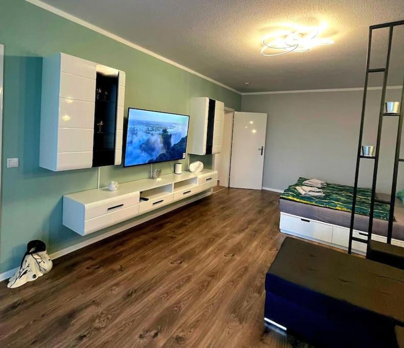 Grosse 3-Zimmer Wohnung, Zentrale Lage. Mülheim an der Ruhr Екстериор снимка